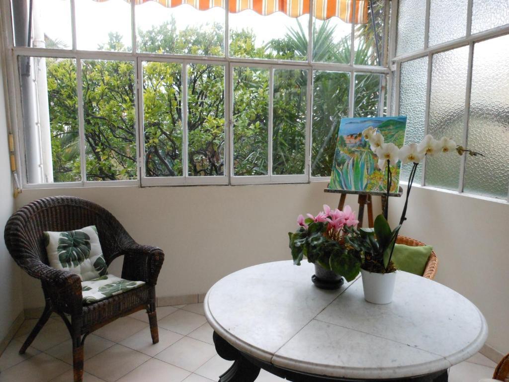 Hotel Villa Les Cygnes Νίκαια Δωμάτιο φωτογραφία